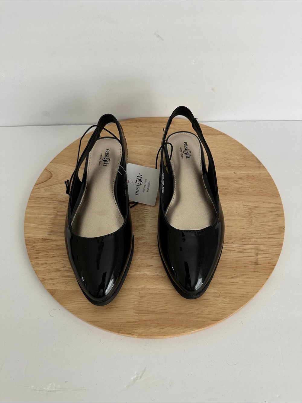 east 5th Maya Womens Pointed Closed Toe Ballet Flats